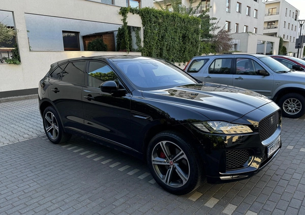 Jaguar F-Pace cena 171000 przebieg: 129500, rok produkcji 2019 z Warszawa małe 326